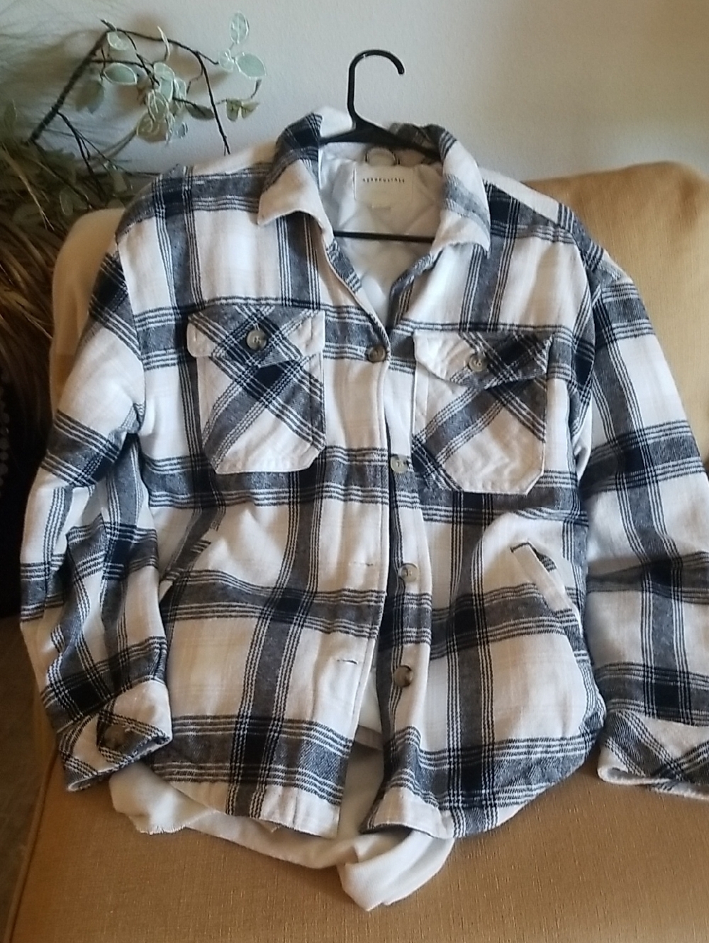 Aeropostale Black and White Plaid Button-Up Jacket